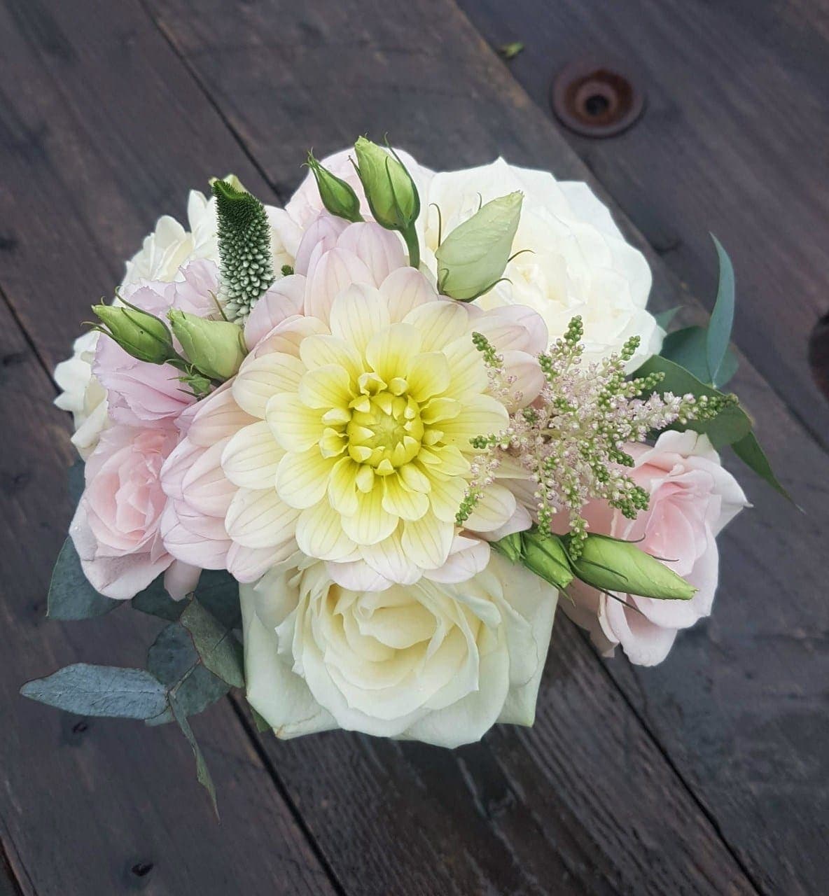 Brudepigebuket fra Miss Liss Blomster – billede 25