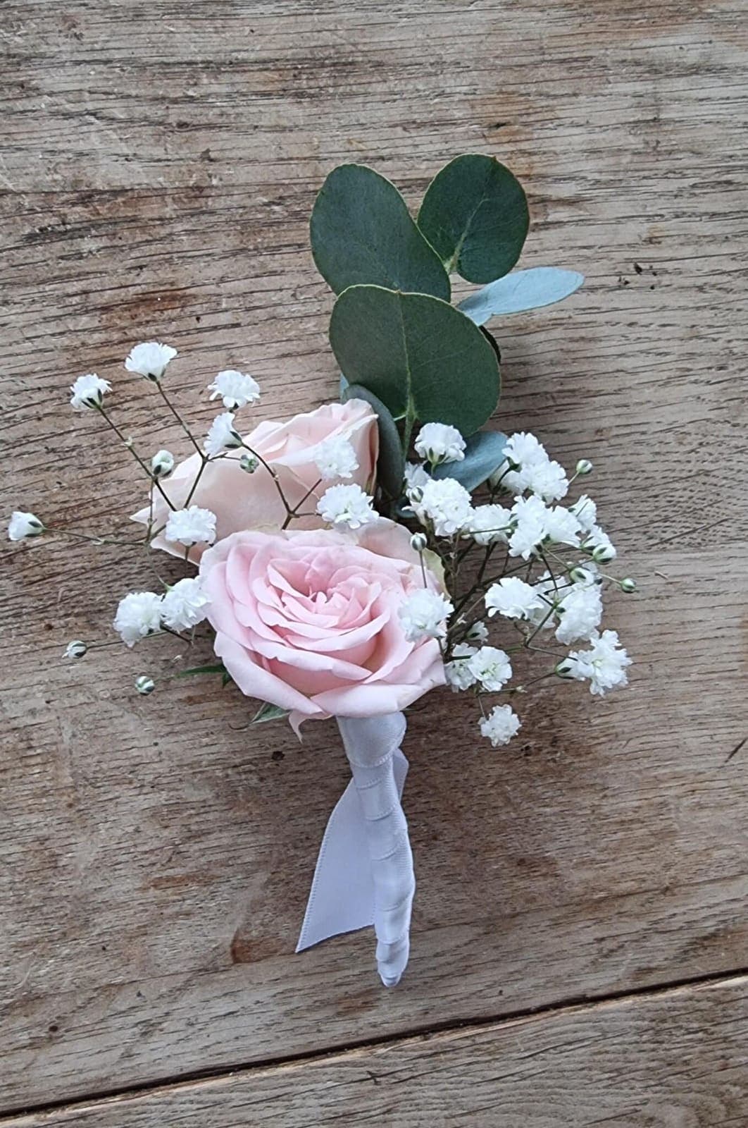 Knaphulsblomst fra Miss Liss Blomster – billede 6