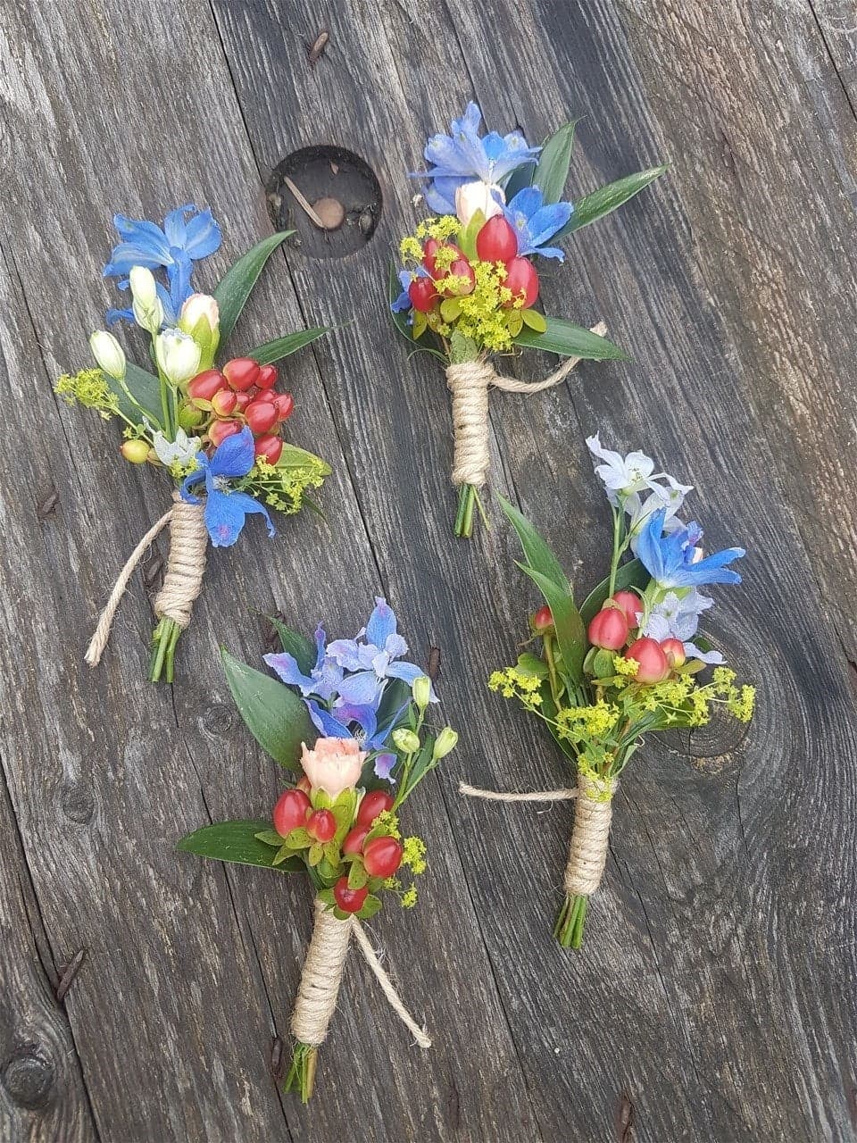 Knaphulsblomst fra Miss Liss Blomster – billede 22