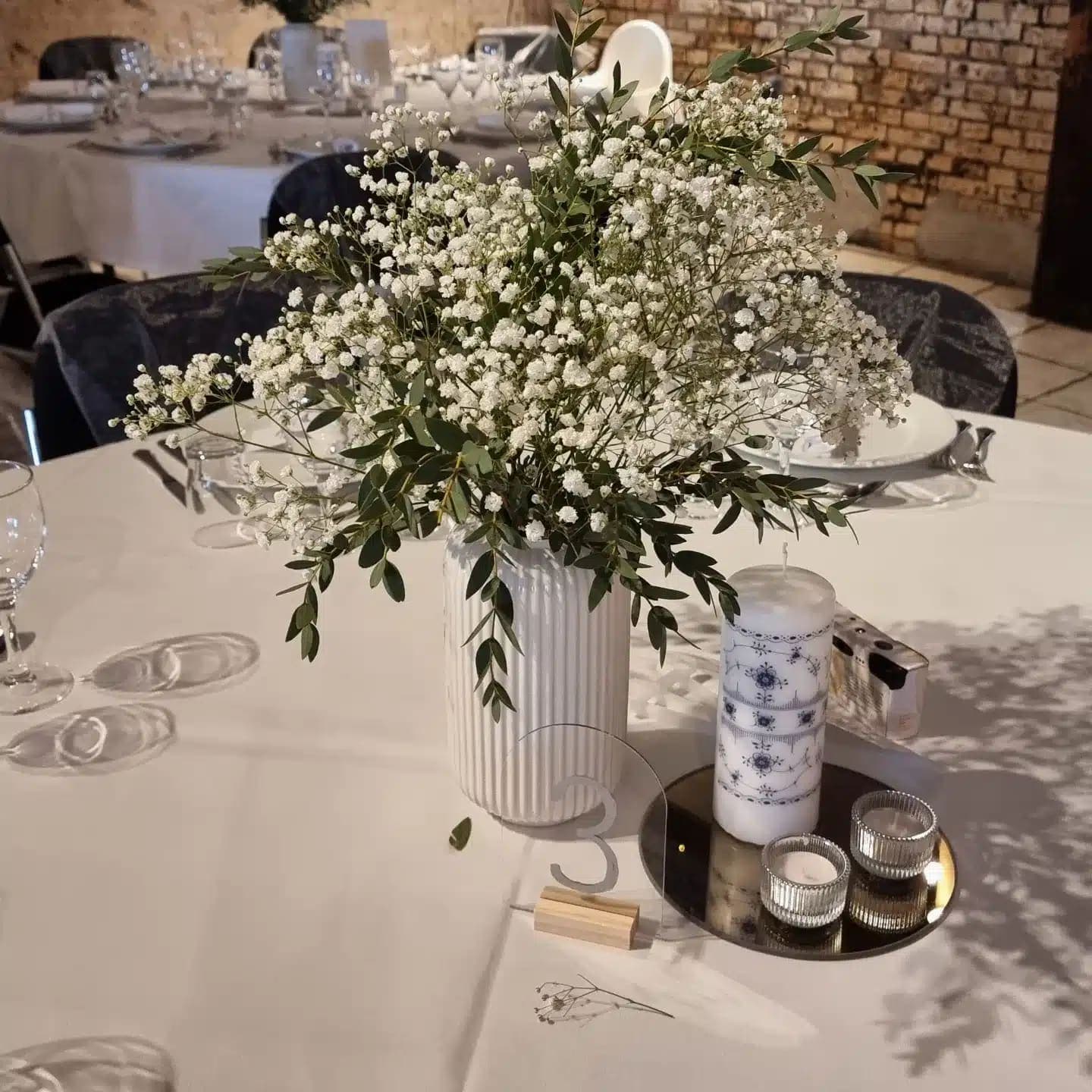 Blomsterdekoration til fest fra Miss Liss Blomster – billede 136