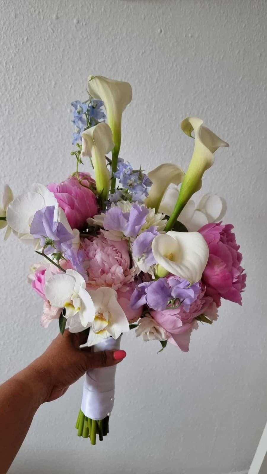 Brudebuket „Blush Muse“ fra Miss Liss Blomster